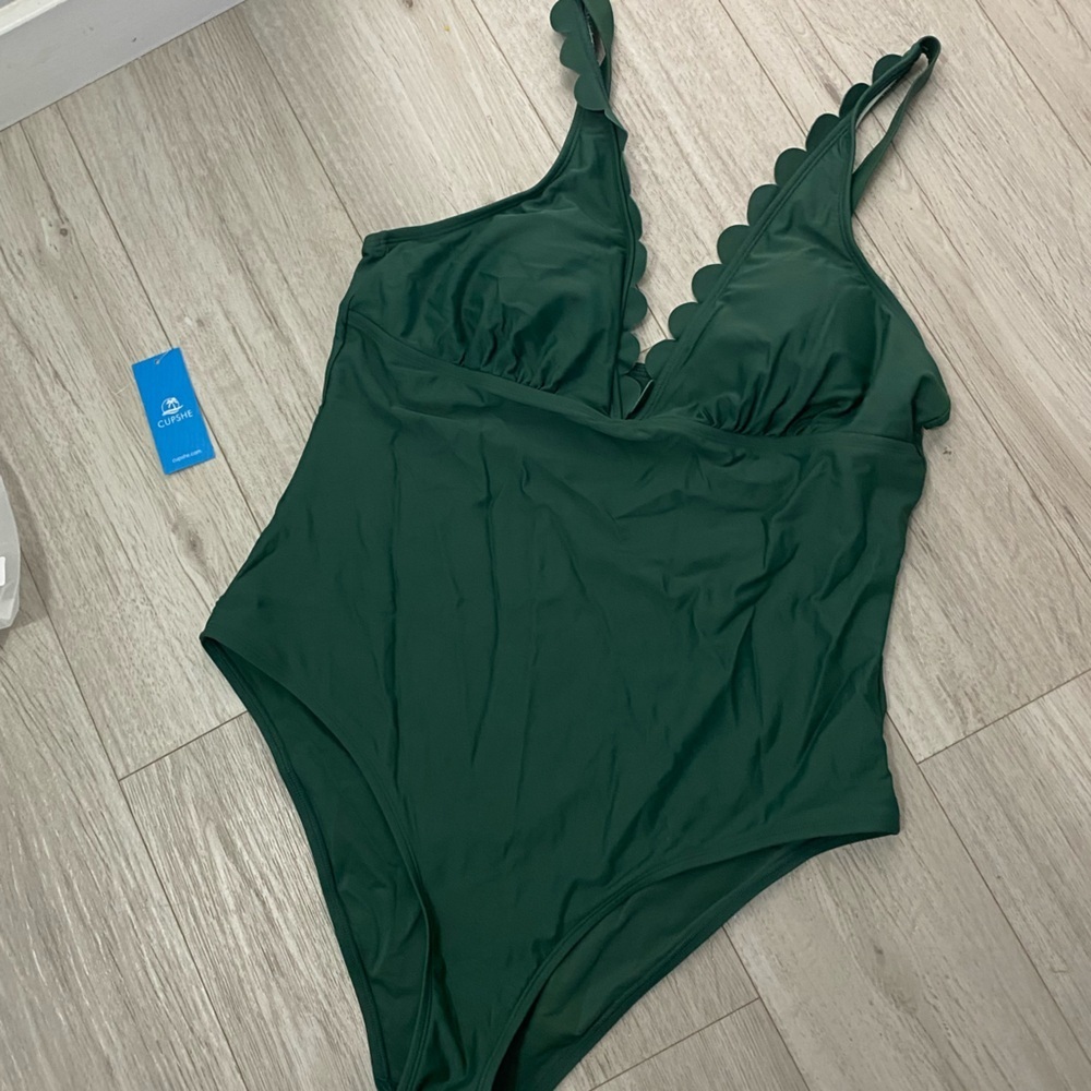 Cupshe one piece swim suit